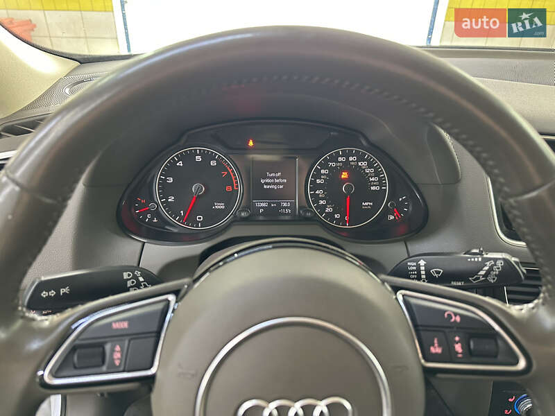 Внедорожник / Кроссовер Audi Q5 2015 в Киеве
