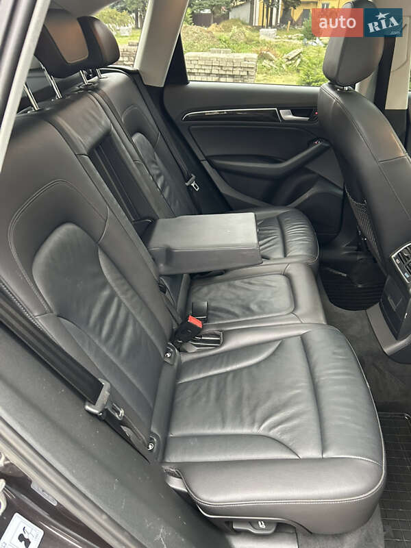 Внедорожник / Кроссовер Audi Q5 2014 в Самборе