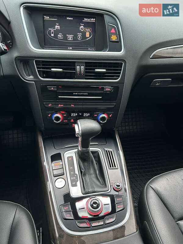 Внедорожник / Кроссовер Audi Q5 2014 в Самборе