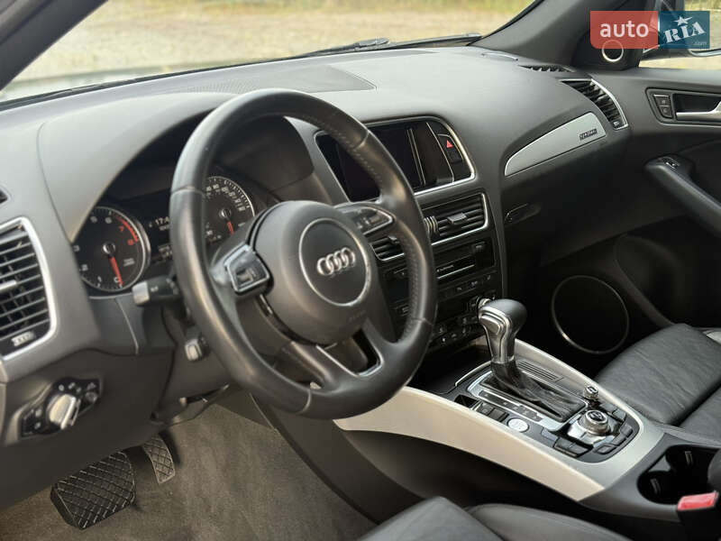 Внедорожник / Кроссовер Audi Q5 2016 в Львове
