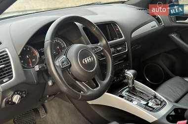 Внедорожник / Кроссовер Audi Q5 2016 в 