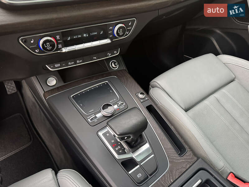 Внедорожник / Кроссовер Audi Q5 2018 в Луцке фото 27 Внедорожник / Кроссовер Audi Q5 2018 в Луцке