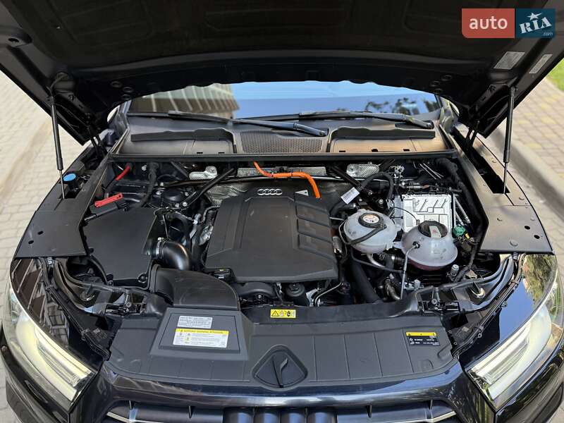 Внедорожник / Кроссовер Audi Q5 2020 в Броварах