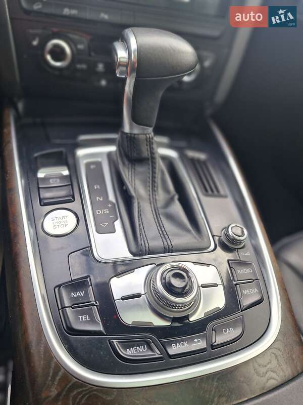 Внедорожник / Кроссовер Audi Q5 2014 в Ужгороде