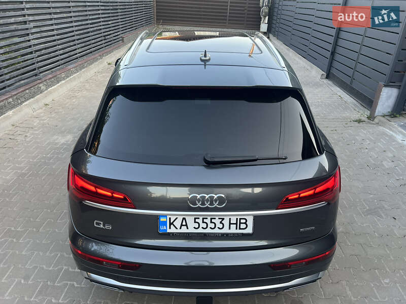 Позашляховик / Кросовер Audi Q5 2021 в Києві