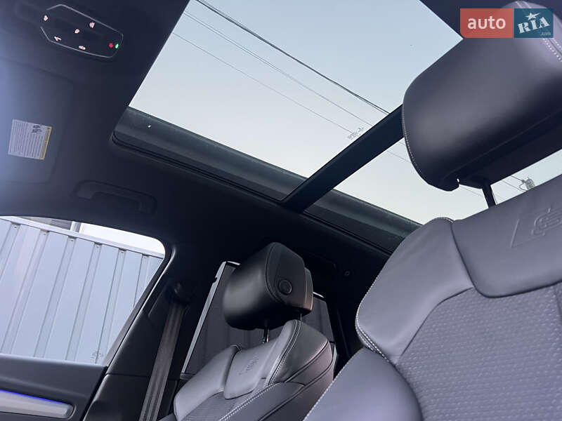 Позашляховик / Кросовер Audi Q5 2021 в Києві