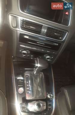 Внедорожник / Кроссовер Audi Q5 2015 в 