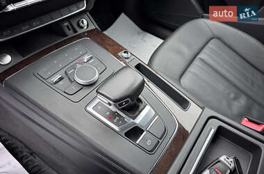 Внедорожник / Кроссовер Audi Q5 2019 в 