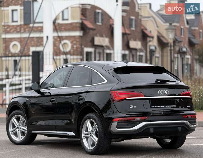 Audi Q5 2021