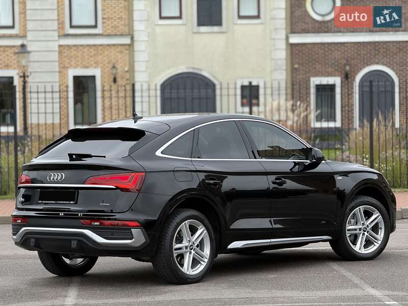 Внедорожник / Кроссовер Audi Q5 2021 в Киеве фото 18 Внедорожник / Кроссовер Audi Q5 2021 в Киеве