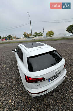 Внедорожник / Кроссовер Audi Q5 2021 в 