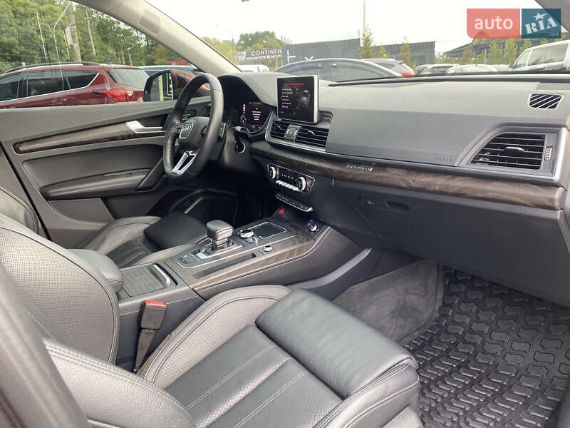 Внедорожник / Кроссовер Audi Q5 2018 в Львове