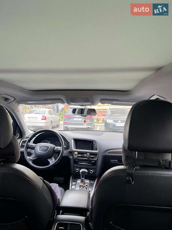 Позашляховик / Кросовер Audi Q5 2015 в Києві