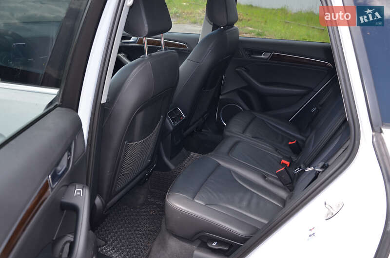 Внедорожник / Кроссовер Audi Q5 2015 в Виннице