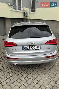 Внедорожник / Кроссовер Audi Q5 2012 в 