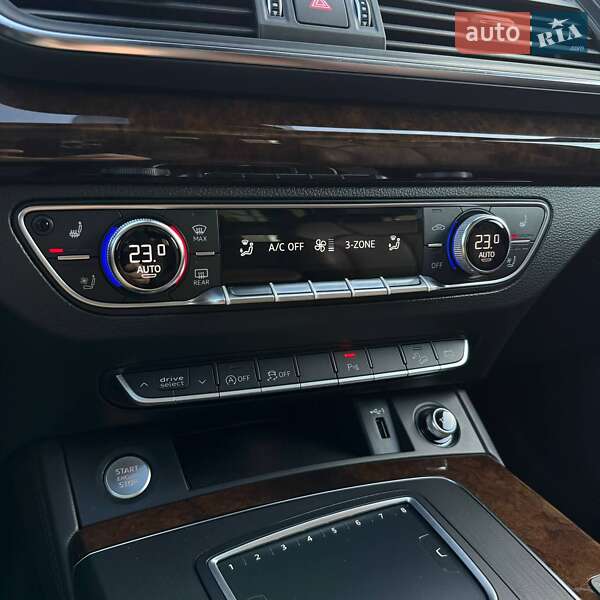 Внедорожник / Кроссовер Audi Q5 2019 в Луцке фото 25 Внедорожник / Кроссовер Audi Q5 2019 в Луцке