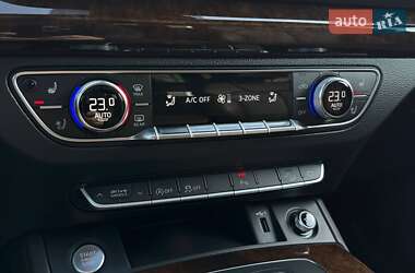 Внедорожник / Кроссовер Audi Q5 2019 в 