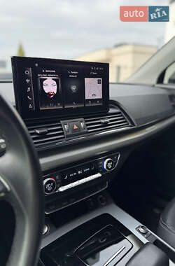 Внедорожник / Кроссовер Audi Q5 2021 в 