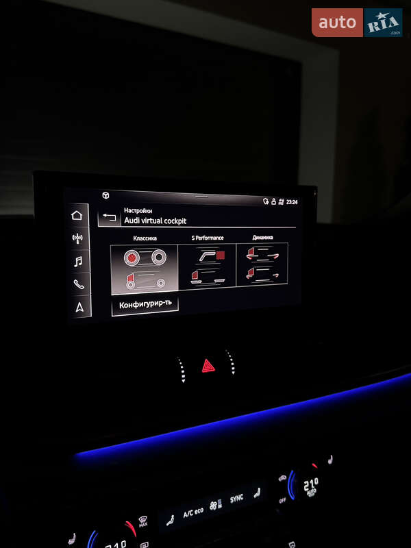 Внедорожник / Кроссовер Audi Q5 2021 в Львове