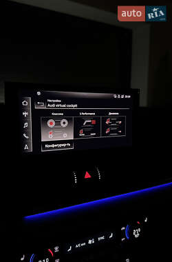 Внедорожник / Кроссовер Audi Q5 2021 в 