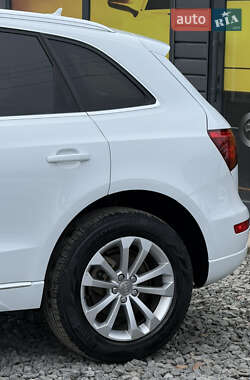 Внедорожник / Кроссовер Audi Q5 2014 в 