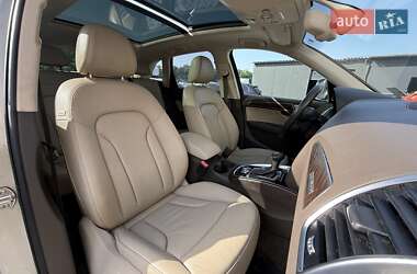 Позашляховик / Кросовер Audi Q5 2015 в 