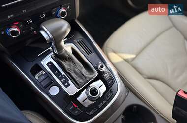 Позашляховик / Кросовер Audi Q5 2015 в 