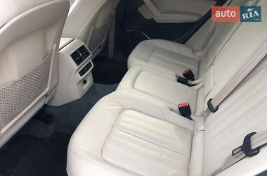Внедорожник / Кроссовер Audi Q5 2018 в 
