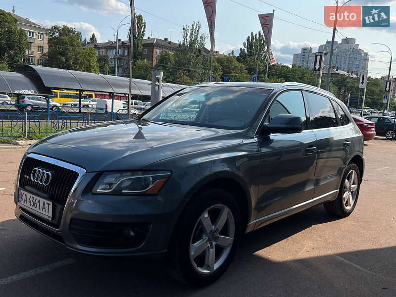 Позашляховик / Кросовер Audi Q5 2012 в Києві