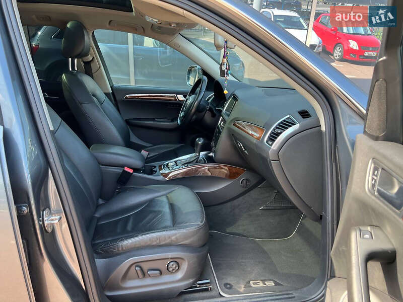 Позашляховик / Кросовер Audi Q5 2012 в Києві