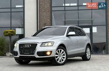 Внедорожник / Кроссовер Audi Q5 2010 в 