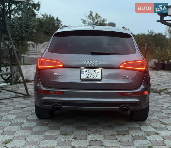 Внедорожник / Кроссовер Audi Q5 2015 в Днепре