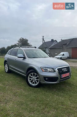 Внедорожник / Кроссовер Audi Q5 2011 в 