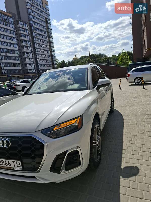 Внедорожник / Кроссовер Audi Q5 2021 в Львове фото 35 Внедорожник / Кроссовер Audi Q5 2021 в Львове