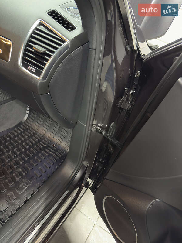 Позашляховик / Кросовер Audi Q5 2014 в Вараші