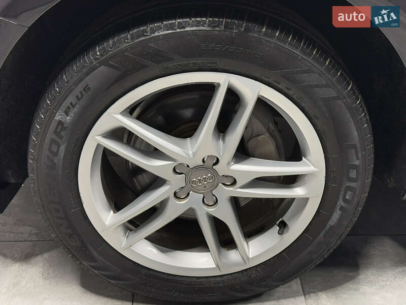 Позашляховик / Кросовер Audi Q5 2014 в Вараші