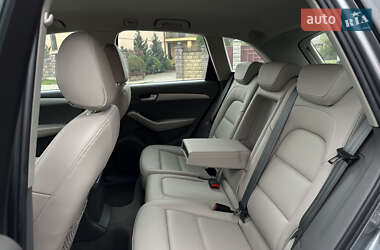 Внедорожник / Кроссовер Audi Q5 2011 в 