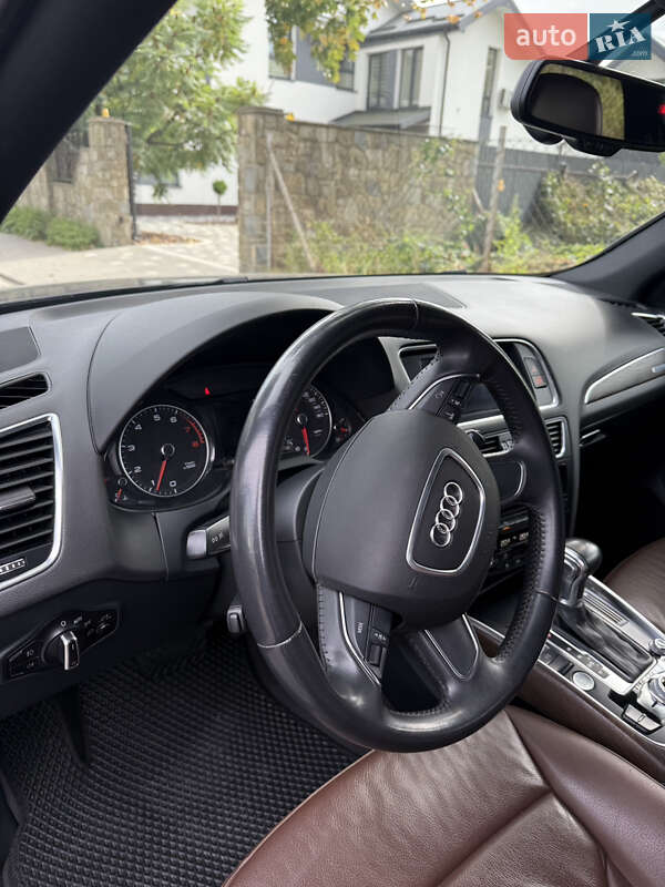 Позашляховик / Кросовер Audi Q5 2014 в Львові