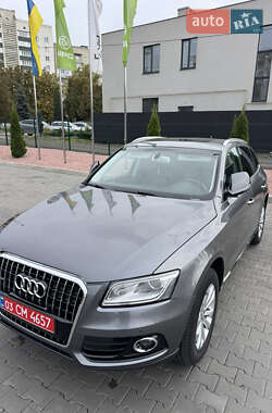 Внедорожник / Кроссовер Audi Q5 2015 в 