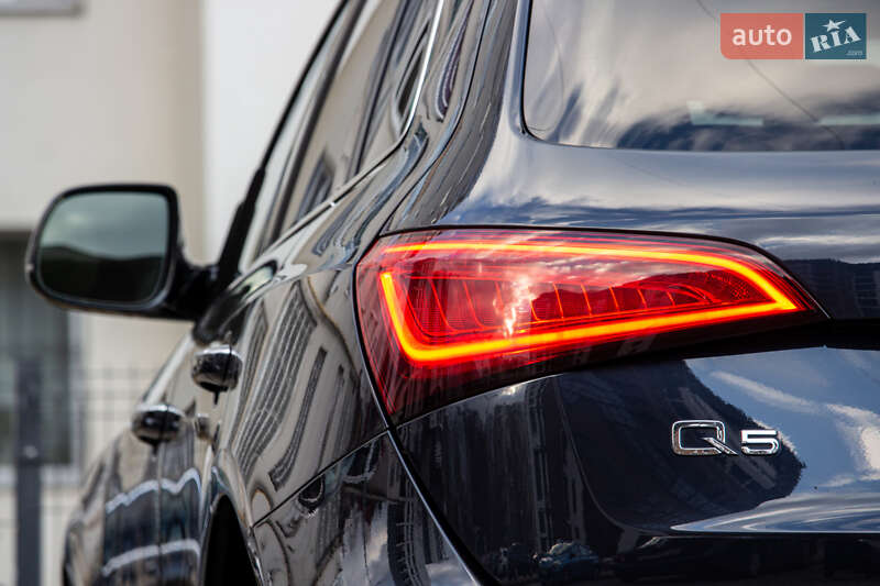 Внедорожник / Кроссовер Audi Q5 2016 в Львове