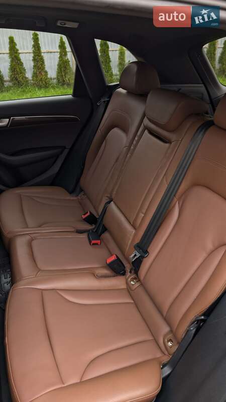 Позашляховик / Кросовер Audi Q5 2012 в Луцьку