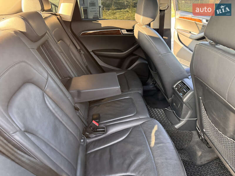 Позашляховик / Кросовер Audi Q5 2012 в Львові фото 3 Позашляховик / Кросовер Audi Q5 2012 в Львові