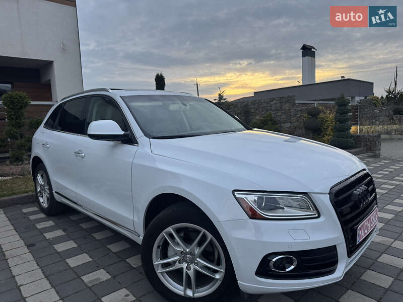 Позашляховик / Кросовер Audi Q5 2016 в Стрию