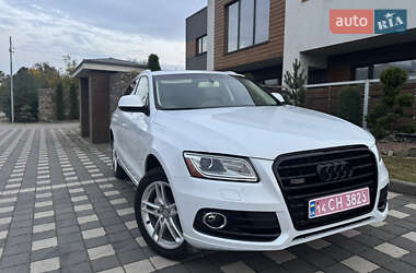 Внедорожник / Кроссовер Audi Q5 2016 в 