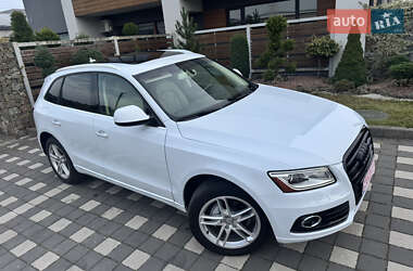 Внедорожник / Кроссовер Audi Q5 2016 в 