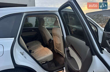 Внедорожник / Кроссовер Audi Q5 2016 в 