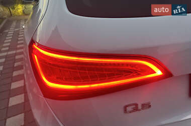 Внедорожник / Кроссовер Audi Q5 2016 в 