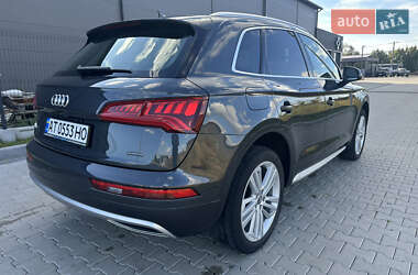 Внедорожник / Кроссовер Audi Q5 2019 в 