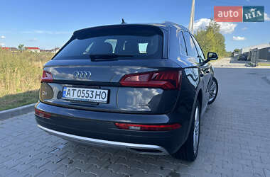 Внедорожник / Кроссовер Audi Q5 2019 в 