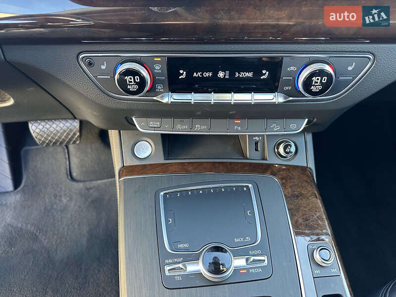 Позашляховик / Кросовер Audi Q5 2019 в Івано-Франківську фото 40 Позашляховик / Кросовер Audi Q5 2019 в Івано-Франківську